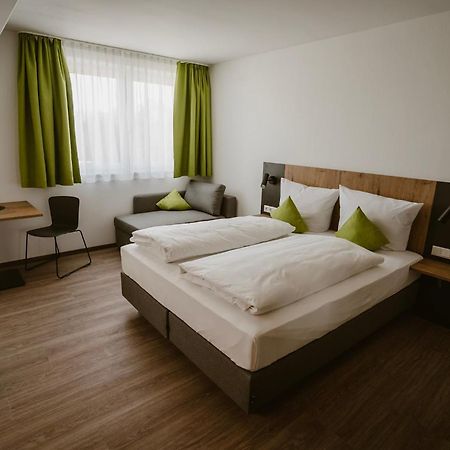 Motel Sleep Inn Toging am Inn エクステリア 写真